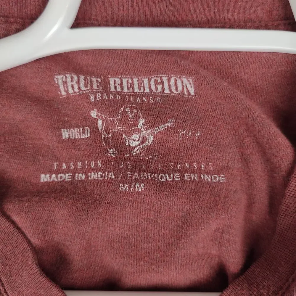 True Religion Shirt Red Men's Medium Short Sleeve Crew Neck Burgundy Graphic